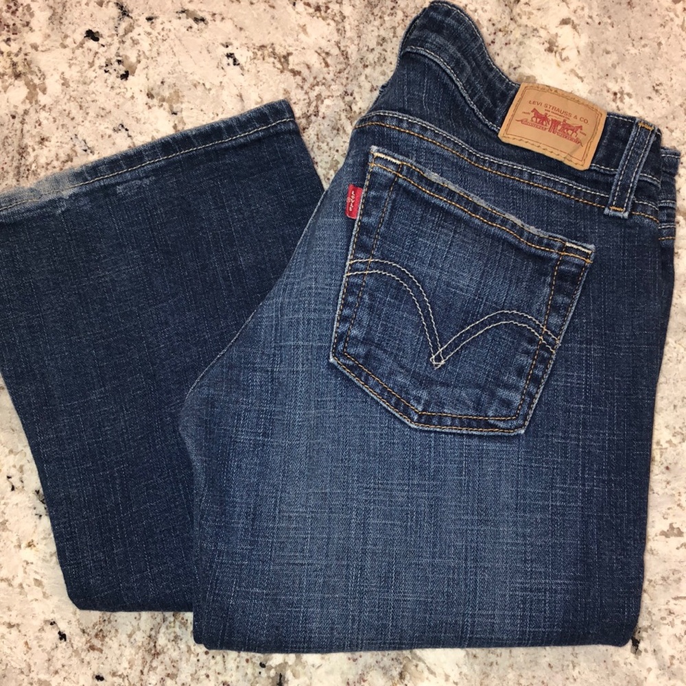 Levi’s Women Denim Brand New size 7M